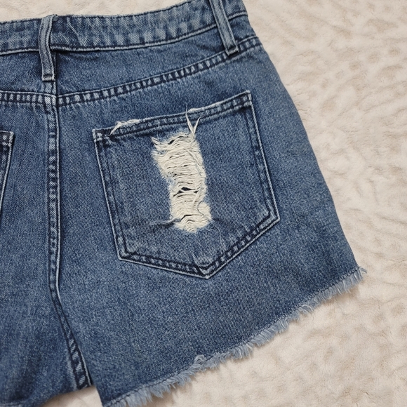 Show Me Your Mumu Dallas High Waisted Short Women's Size 27 Medium Wash - Picture 7 of 15